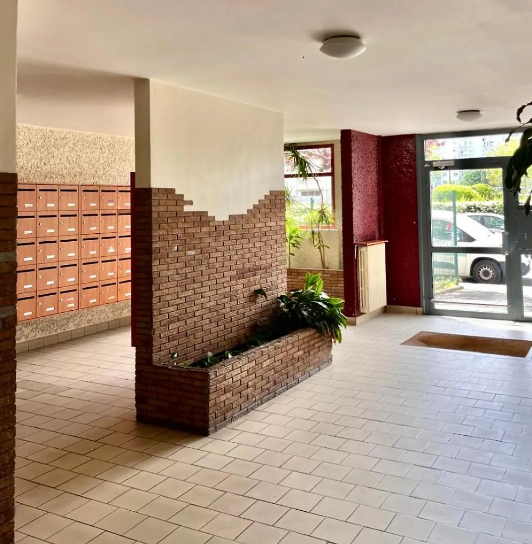 Appartamento Apparemment Spacieux T5 Lione